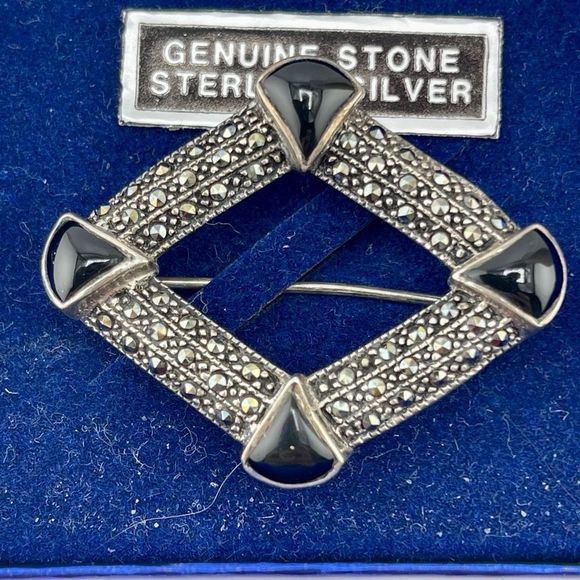 Sterling Silver SU 925 Genuine Onyx Marcasite Brooch Geometric Art Deco Revival - Picture 2 of 6